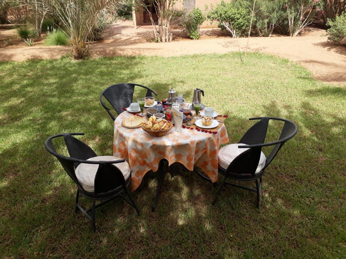 Bed and Breakfast Dar Paru M’hamid El Ghizlane Exterior foto